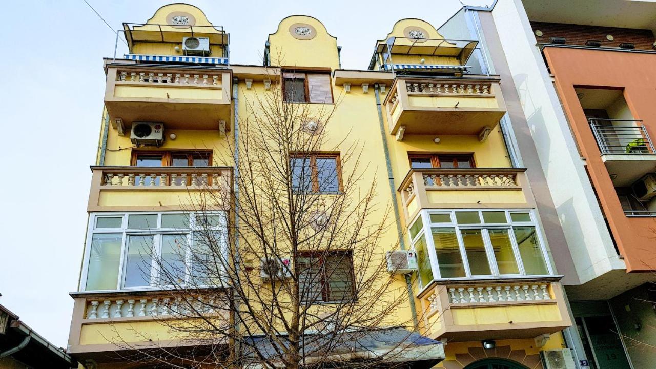 Apartment Krsta Нови-Сад Экстерьер фото